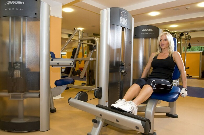 Holiday Beach Budapest Wellness Hotel With Sauna Park