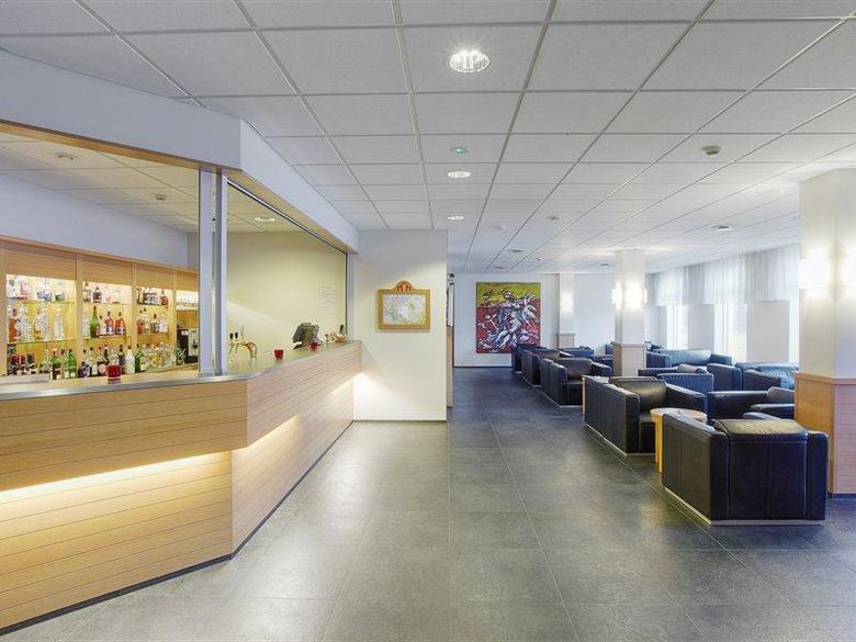 Hotel Cabin