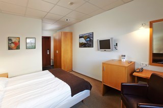 Hotel Cabin