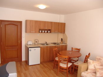 Hotel Elit 2 (.)