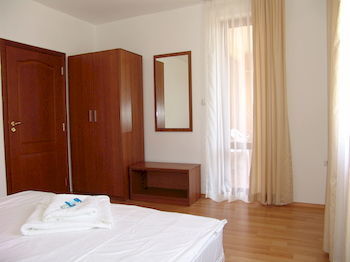 Hotel Elit 2 (.)