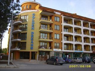 Hotel Golden Dreams