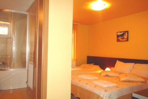 Hostal Casa Enescu