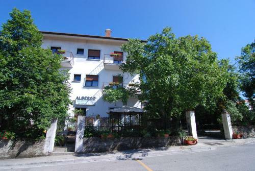 Hotel Albergo Alla Valle Di Banne