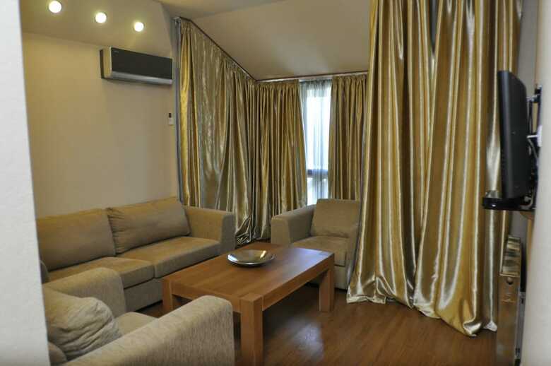 Savaneti Hotel