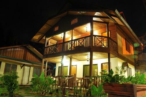 Hotel Lally And Abet Beach Cottages