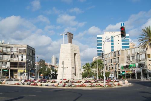 Hostal Guest House Molayem
