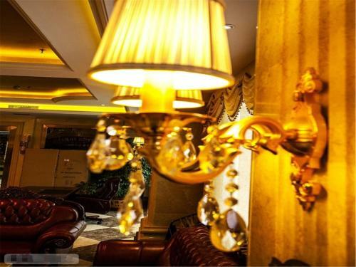 Vienna Hotel Zhongkai Road Branch