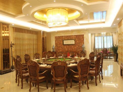 Vienna Hotel Zhongkai Road Branch