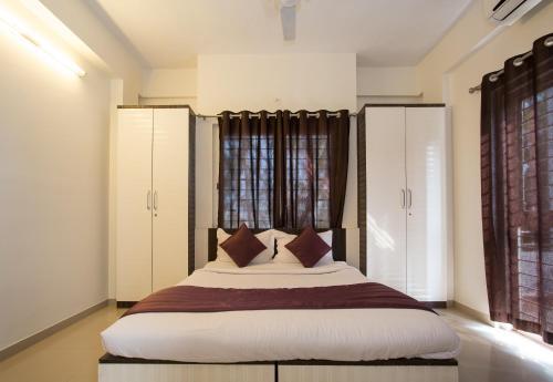 Cozynest Service Apartments - Baner Pune