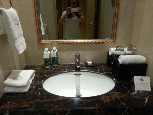 Classical Plaza Hotel