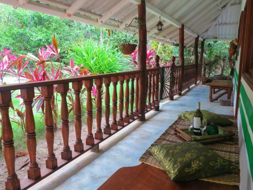 Hostal La Jorar�
