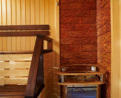 Truck House Hotel