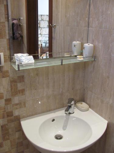 Hostal Guest House Villa Elma