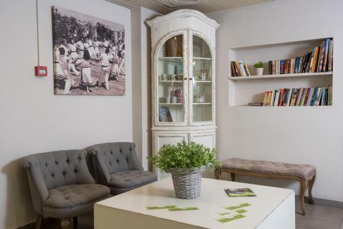 Hotel Zohar Badeshe