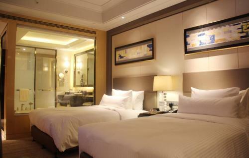 Hotel Wanda Realm Longyan