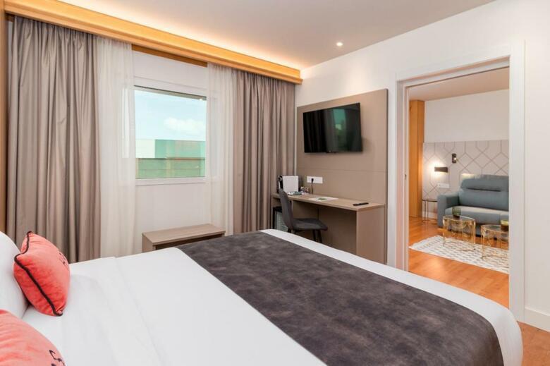 Hotel Puerta Santander