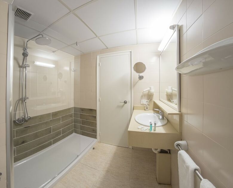 Hotel Rosamar Std Garden Resort