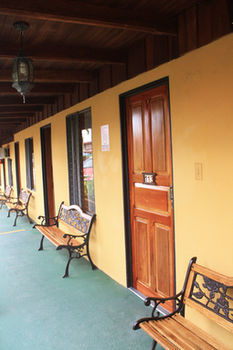 Hotel Arenal Rossi (.)