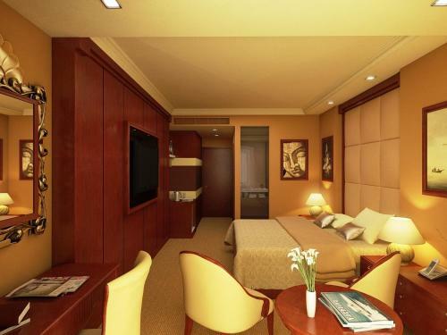 Hotel Brijwasi Royal