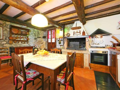 Holiday Home Il Casale Monticiano
