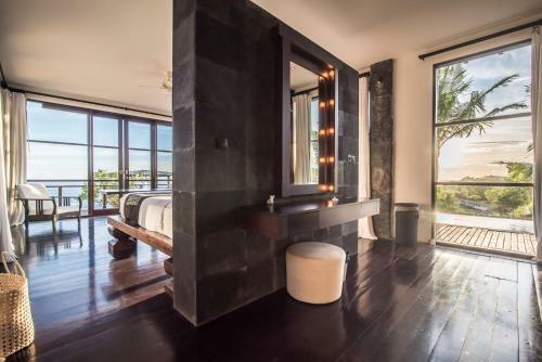 Hostal Banyu Biru Villa At La Villa Bali