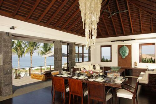 Hostal Banyu Biru Villa At La Villa Bali