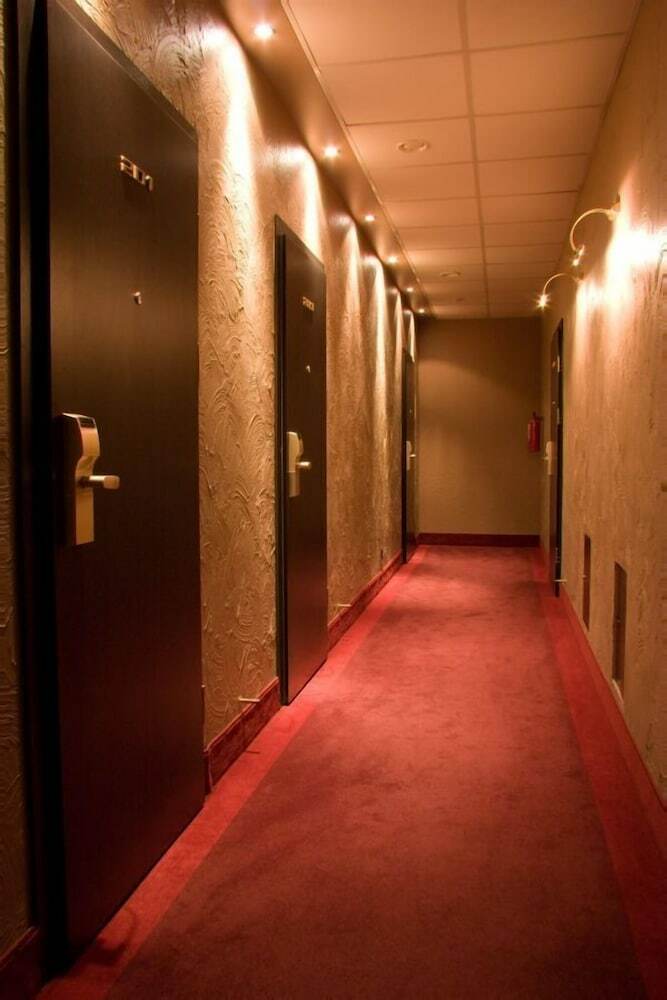 Letuchaya Mysh Hotel