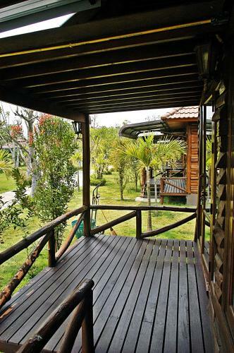 Lodge Indie House @ Maerim