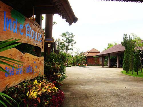 Lodge Indie House @ Maerim