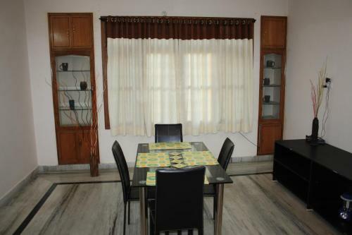 Apartamentos Falcons Nest Banjara Hills