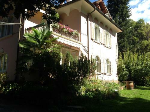 Hostal Villa Anita Rooms