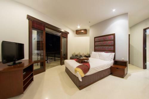 Villa Seratus