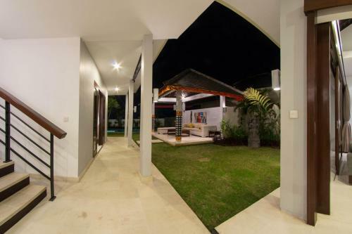Villa Seratus