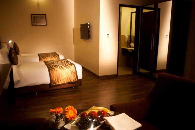 Hotel Vibe By The Lalit Traveller