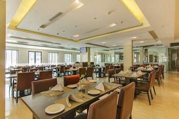 Hotel Vibe By The Lalit Traveller