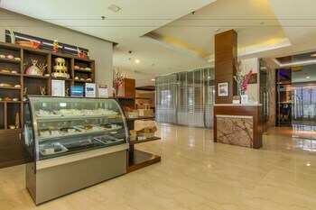 Hotel Vibe By The Lalit Traveller