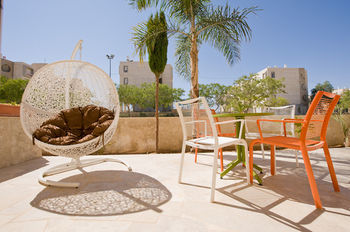 Hotel Ramon Suites