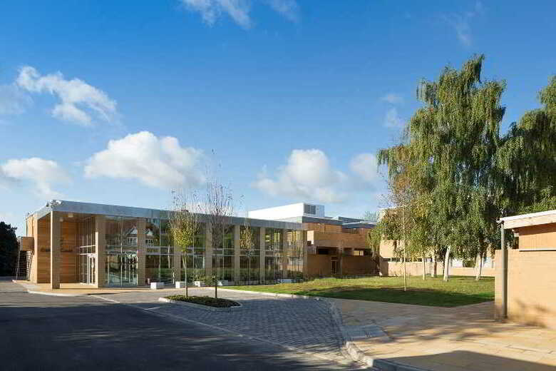 Hotel College Court