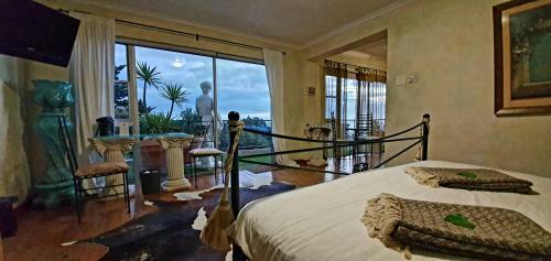 Hostal Villa Surprise