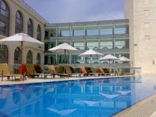 Hotel Grand Court