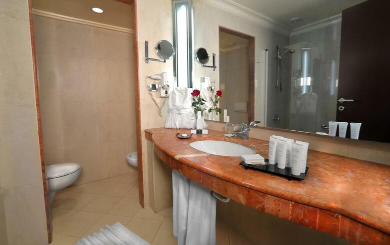 Hotel Le Palace D'anfa