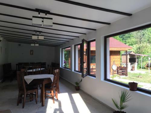 Hostal Pensiunea Casa Anca