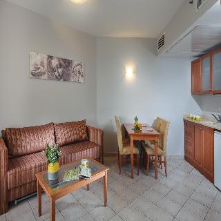 Hotel Leonardo Suite By The Beach