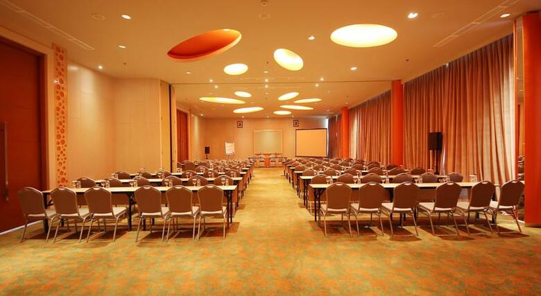 Harris Hotel Sentul City Bogor