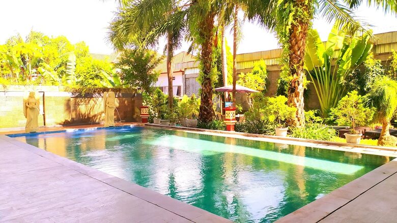 Puri Saron Denpasar Hotel