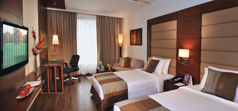 Hotel Country Inn & Suites By Carlson Sec-12