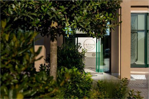 Hotel Tresor