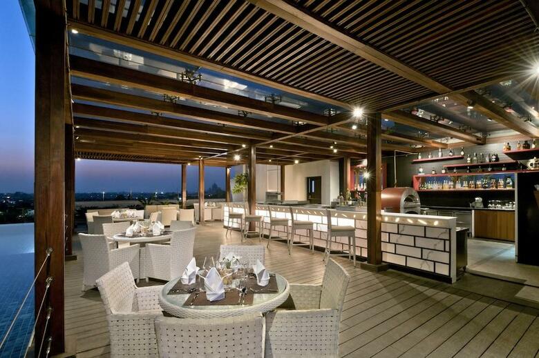 Hotel Radisson Blu Agra Taj East Gate