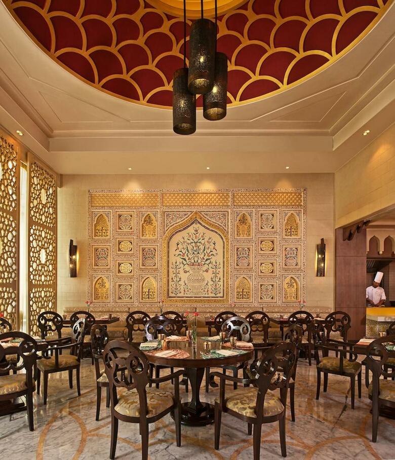 Hotel Radisson Blu Agra Taj East Gate
